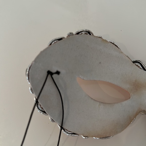 Halloween Mask - Picture 8 of 8